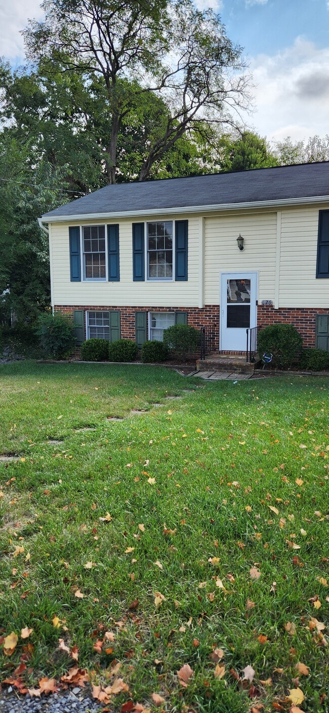 property at 226 Allison Ave