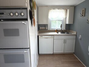 40 Vernon St in East Haven, CT - Building Photo - Building Photo