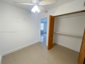10370 SW 220th St in Miami, FL - Building Photo - Building Photo
