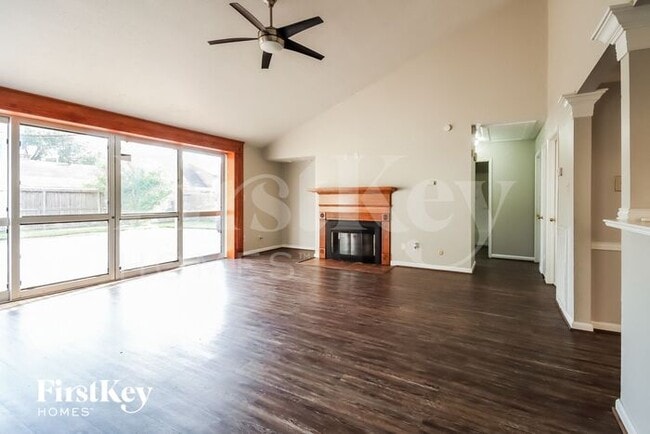 11111 Sageorchard Cir in Houston, TX - Building Photo - Building Photo