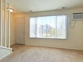 945 22nd Ave SW in Albany, OR - Building Photo - Building Photo