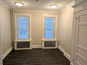 622 DeKalb St in Bridgeport, PA - Building Photo - Building Photo