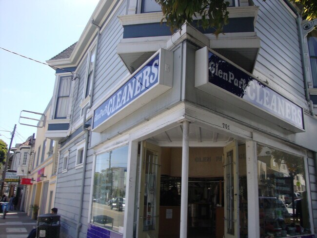 701-703-703 Chenery St in San Francisco, CA - Building Photo - Building Photo