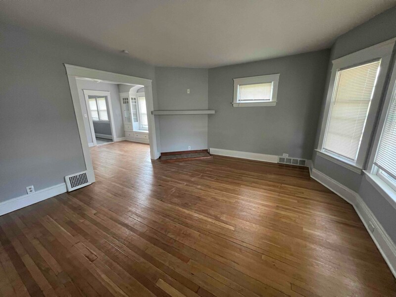 12320 Saywell Ave in Cleveland, OH - Building Photo