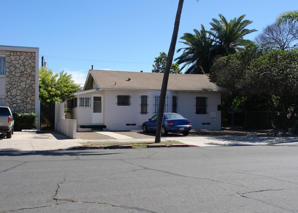 4037-4043 Van Dyke Ave in San Diego, CA - Building Photo