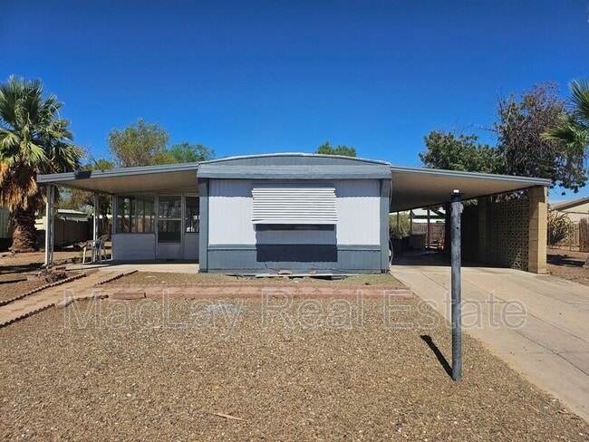 property at 901 S 95th St