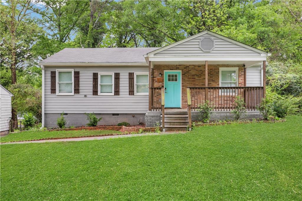 1367 Kenilworth Dr SW in Atlanta, GA - Building Photo