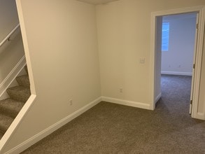 2613 Garvey Lane in Erie, PA - Building Photo - Building Photo