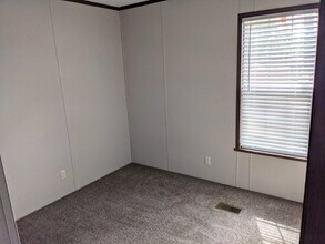 300 Forrest Ave in Springfield, IL - Building Photo - Building Photo