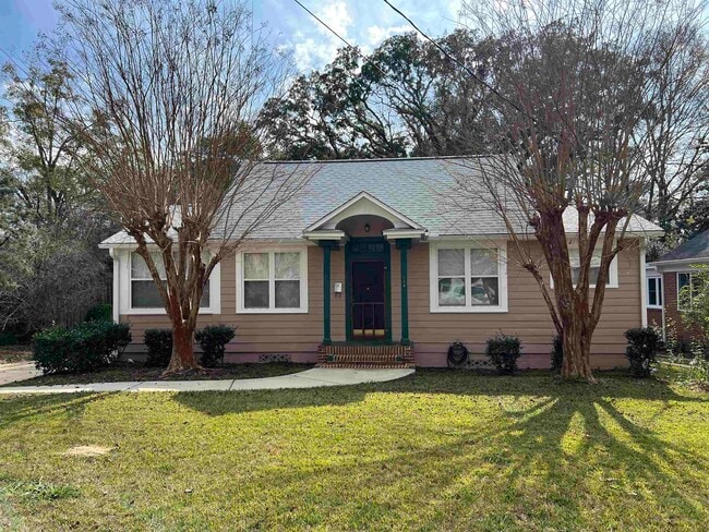 property at 411 Beard St