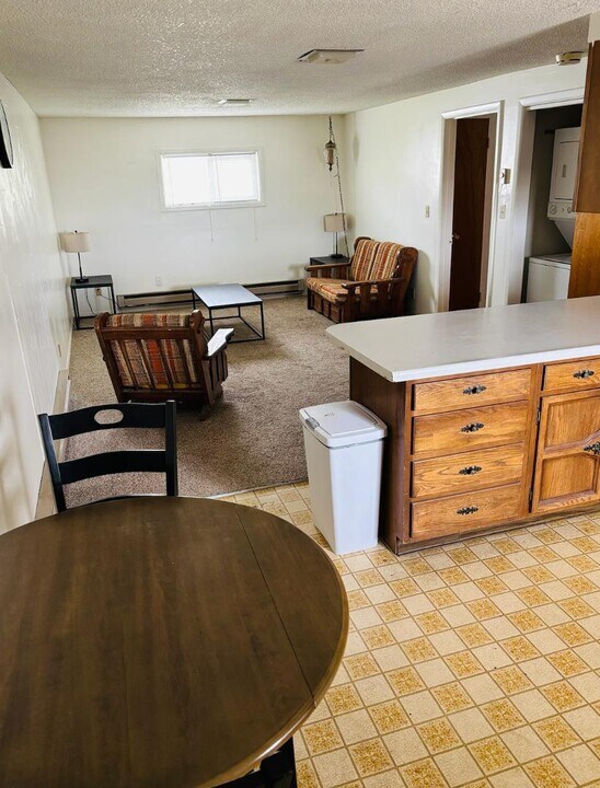 505 Antelope St in Kemmerer, WY - Building Photo