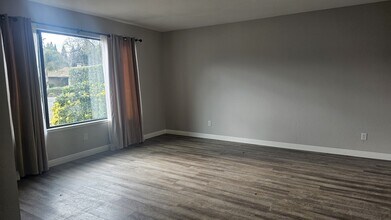 1966 Modoc Dr in Chico, CA - Building Photo - Building Photo