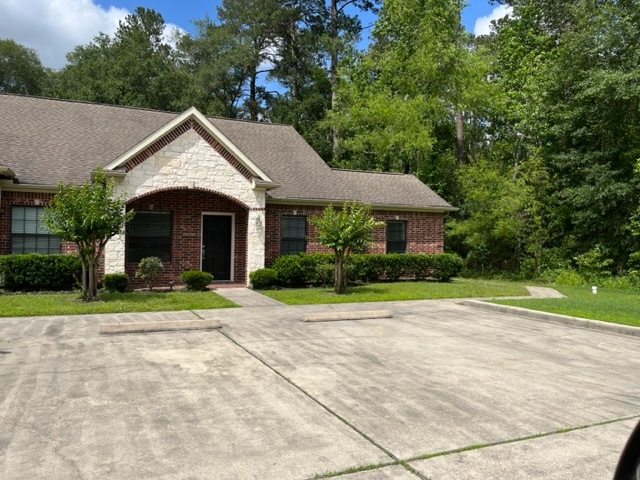 2607 Appian Way, Unit 2603  D in Roman Forest, TX - Foto de edificio