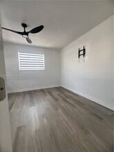 1711 Thomas St in Hollywood, FL - Building Photo - Building Photo
