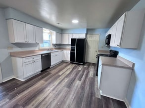 4309 E Rd in Chesapeake, VA - Building Photo - Building Photo