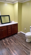 112 E Vine St in Stowe, PA - Building Photo - Building Photo