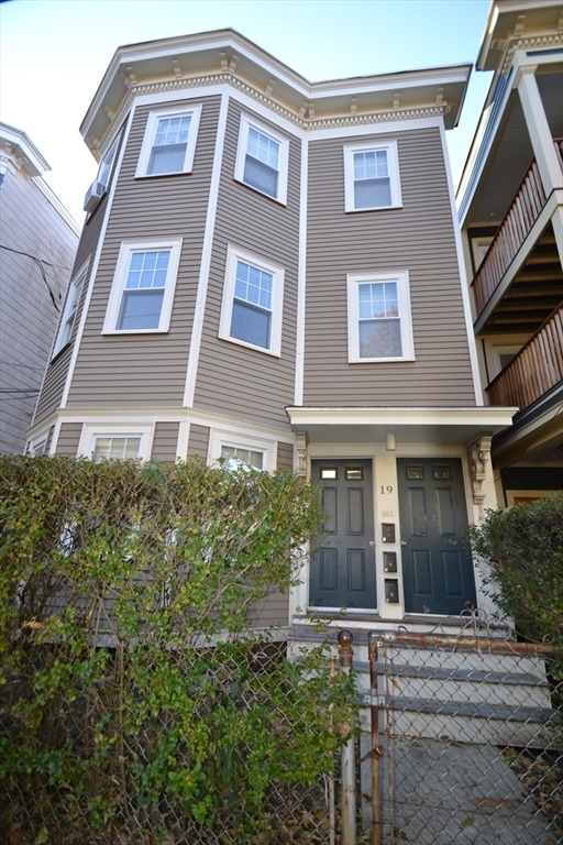 property at 19 Howard St