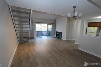 1808 Aspen Dr in Plainsboro, NJ - Building Photo - Building Photo