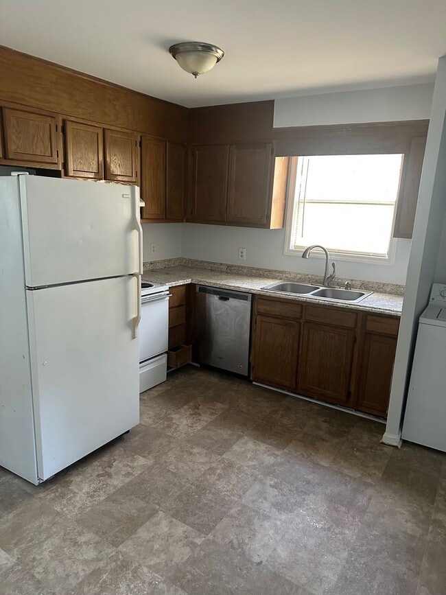 407 S Merritt Mill Rd in Chapel Hill, NC - Building Photo - Building Photo