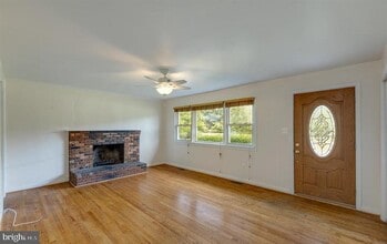 1168 Reston Ave in Herndon, VA - Building Photo - Building Photo