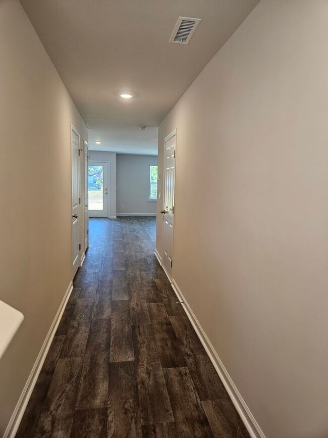188 Seymour Vlg Dr in Goldsboro, NC - Building Photo - Building Photo