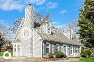 2436 Dewberry Farm Ln in Kernersville, NC - Foto de edificio - Building Photo
