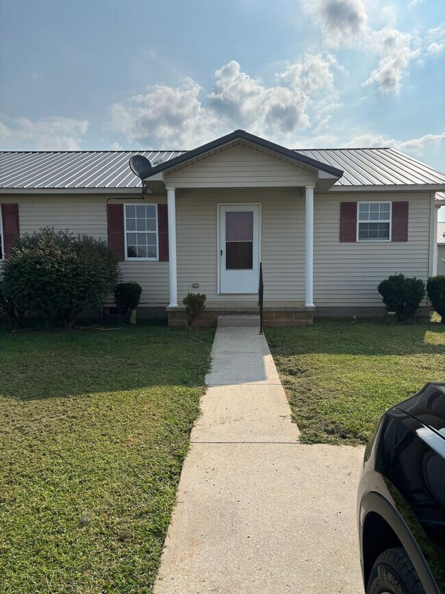 property at 909 Modena Rd