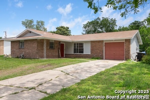 338 Scotty Dr in San Antonio, TX - Building Photo