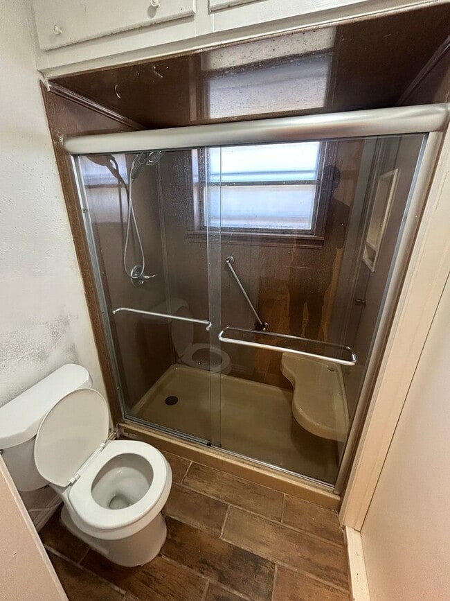 13324 Shahan Dr in Farmers Branch, TX - Building Photo - Building Photo