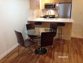 1239 W Georgia St in Vancouver, BC - Building Photo - Building Photo