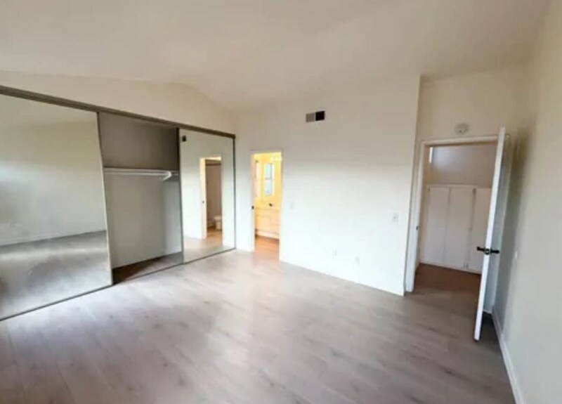 37727 Harvey St in Palmdale, CA - Building Photo