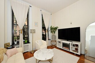 126 E 39th St, Unit SI ID1323901P in New York, NY - Building Photo - Building Photo
