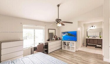 4430 NW 92nd Way, Unit 4430 in Sunrise, FL - Building Photo - Building Photo