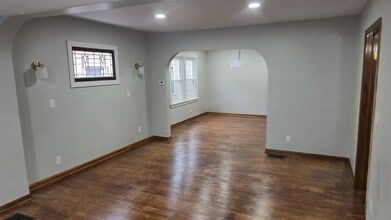 68 Berwyn Ave in Buffalo, NY - Foto de edificio - Building Photo