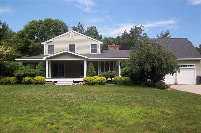 property at 213 Narrow Ln