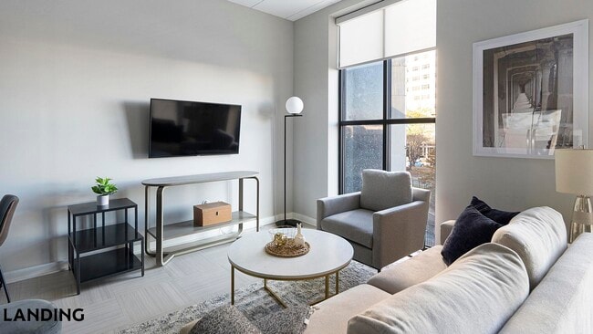 600 19th St N, Unit 203 in Birmingham, AL - Building Photo - Building Photo