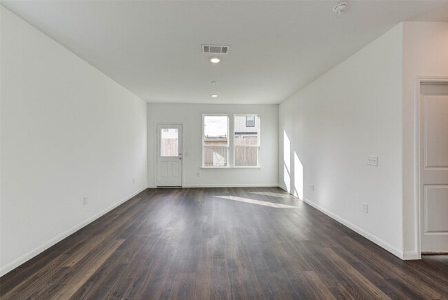 property at 25821 Hedgerow Dr