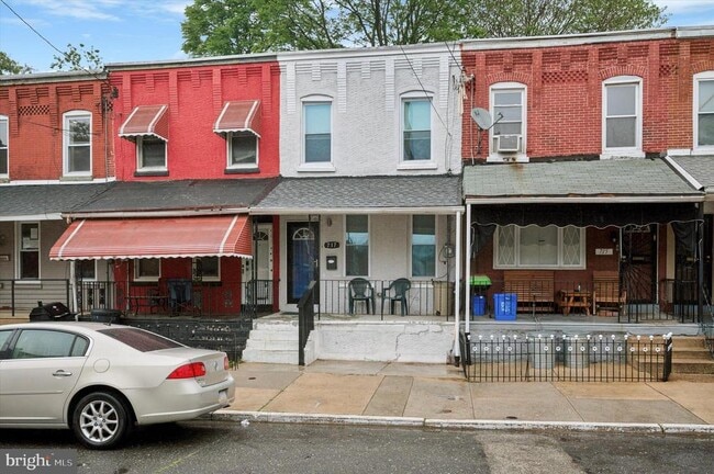 property at 717 N 38th St