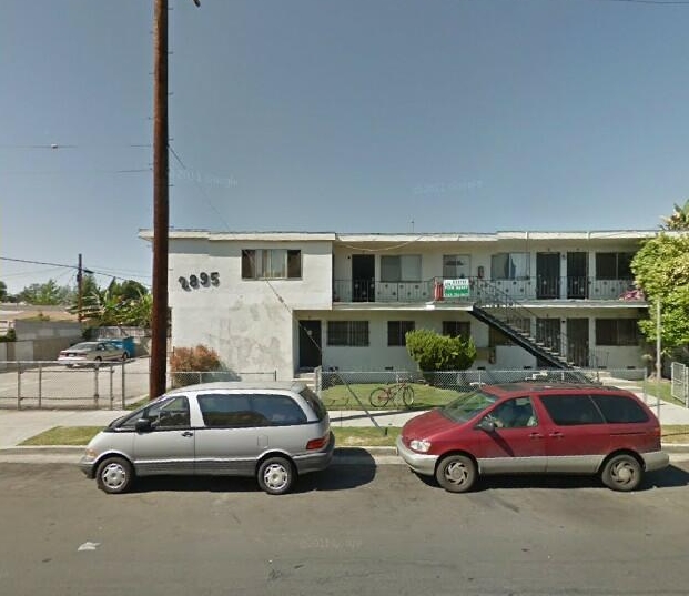 2895 W 11th St in Los Angeles, CA - Building Photo