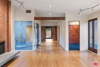 16141 Bayberry Pl in Los Angeles, CA - Building Photo - Building Photo