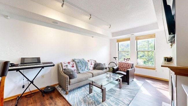 560 N 2nd St in Minneapolis, MN - Building Photo - Building Photo