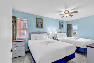 1700 N Ocean Blvd in Myrtle Beach, SC - Building Photo - Building Photo