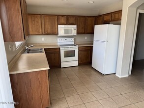 22051 W Papago St in Buckeye, AZ - Building Photo - Building Photo