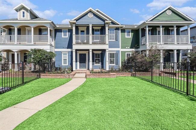 property at 2919 Gillespie St