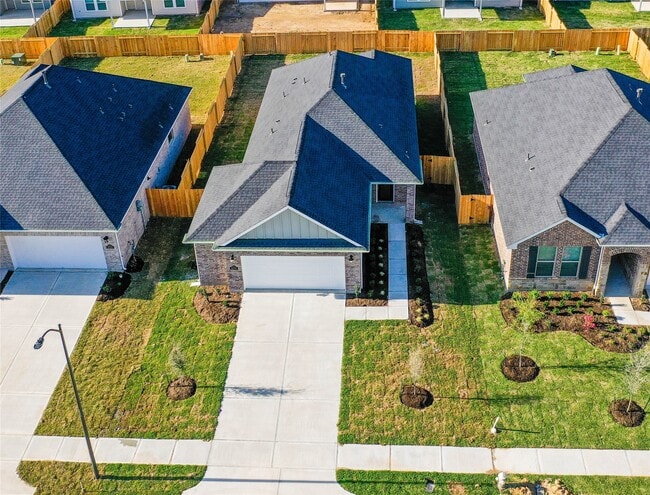 31319 Black Frst Xing in Fulshear, TX - Building Photo - Building Photo