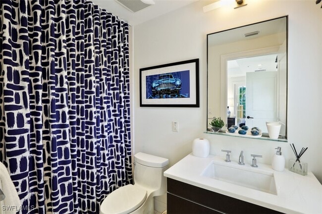property at 270 5th Ave S