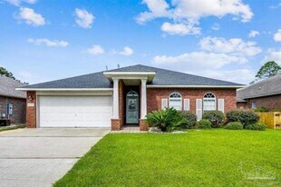 4979 Vizcaya Dr in Pensacola, FL - Building Photo