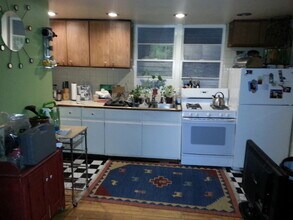 2350 W Augusta Blvd in Chicago, IL - Building Photo - Building Photo