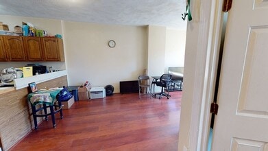 18 S Huntington Ave in Boston, MA - Building Photo - Building Photo