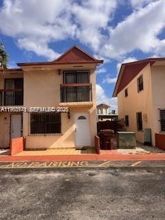 5931 W 16th Ln in Hialeah, FL - Building Photo